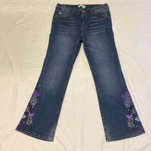 Jeans with embroidery